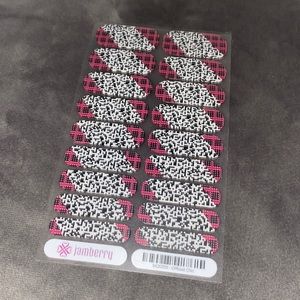 Jamberry Nail Wraps - Offbeat Chic FULL SHEET $5